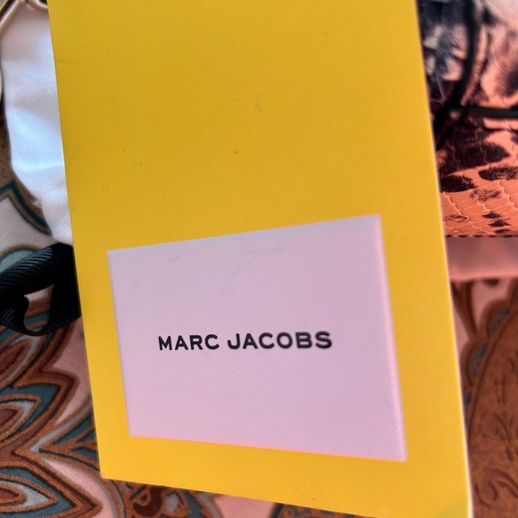 Marc Jacobs E-Shutter Snake Embossed Leather Crossbody Bag - Picture 10 of 10